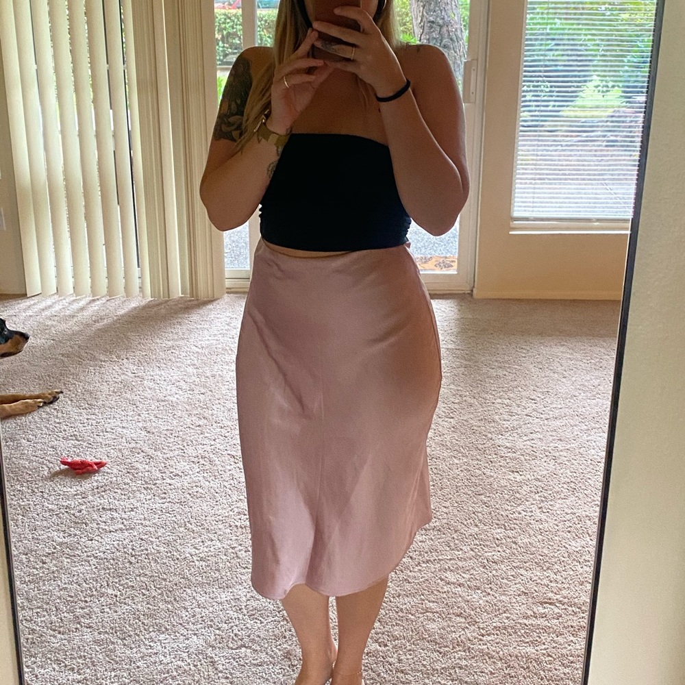 Satin skirt - light pink